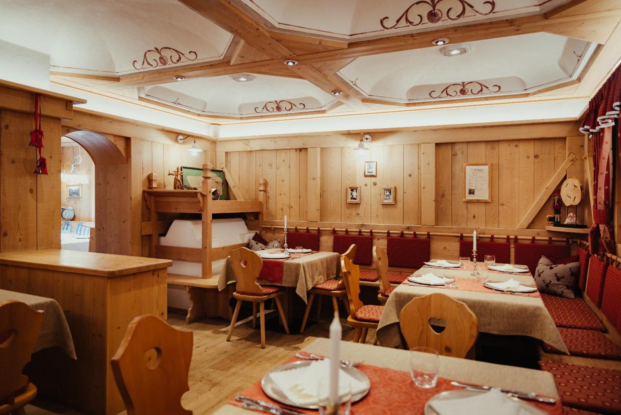Hotel Alpenrose Арабба Екстер'єр фото
