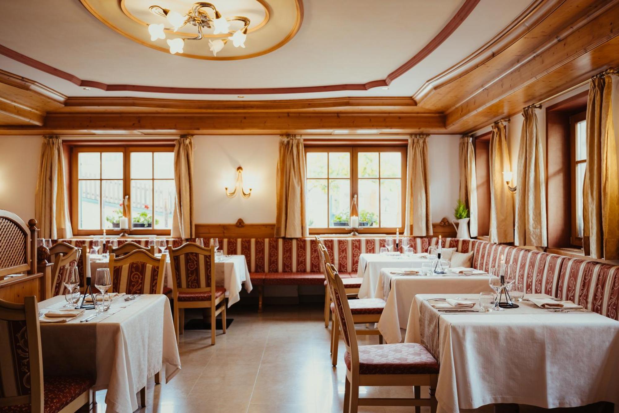 Hotel Alpenrose Арабба Екстер'єр фото