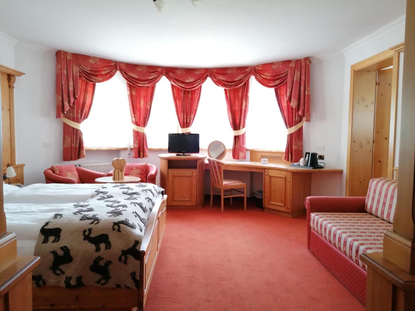 Hotel Alpenrose Арабба Екстер'єр фото